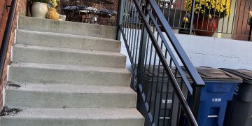 Greg's apartment: